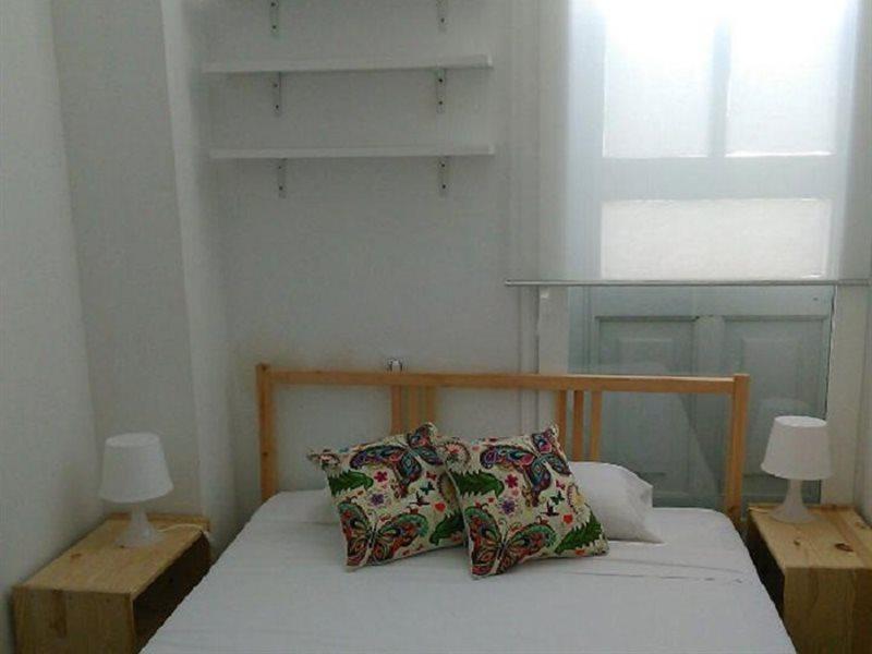 Up Station Hotel 2*